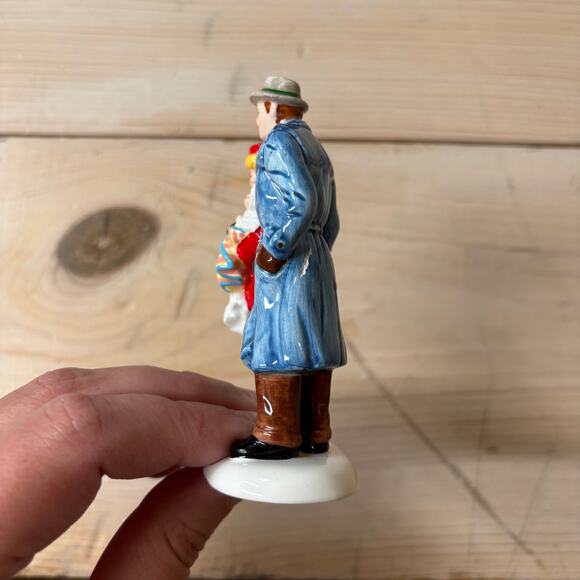 Department 56 EUC Vintage 1999 Welcome to the Congregation Ceramic Figurine - Picture 3 of 7